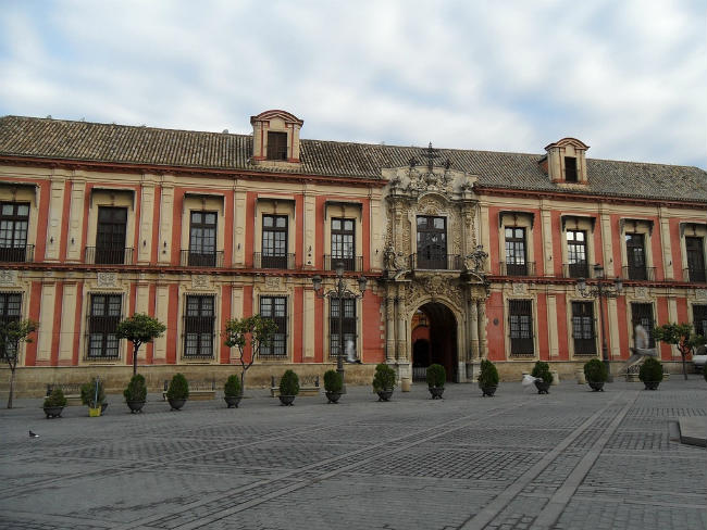 palacio-arzobispal-crossine0-flickr