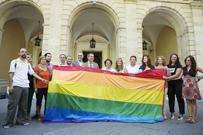 bandera gay ayuntamiento