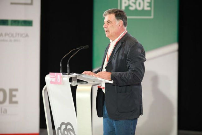 viera-conferencia-politica-psoe