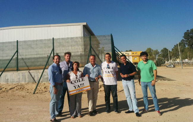 juan-bueno-paqui-fuentes-pp-colegio-utrera
