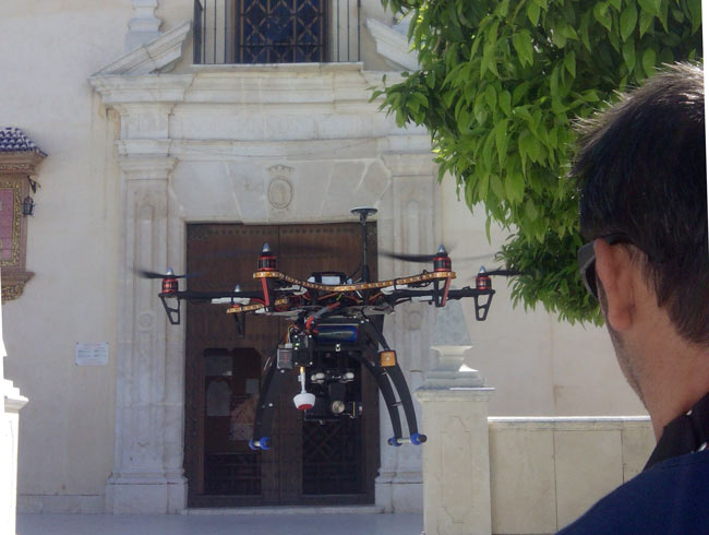 piloto-de-dronefran-amador