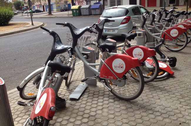 vandalismo-sevici-antonio-carazo01