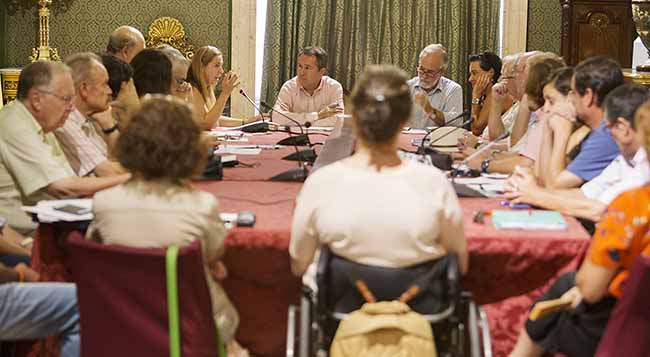 espadas-plataforma-derecho-descanso