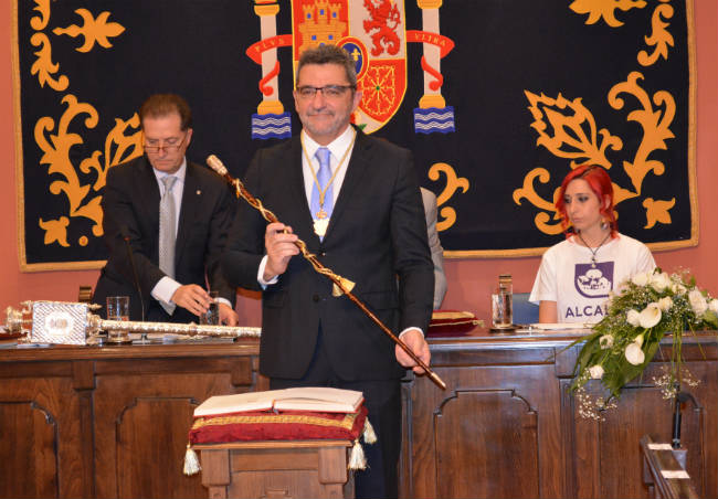 limones-pleno-investidura-2015