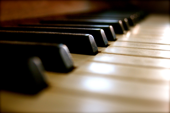 piano keys music