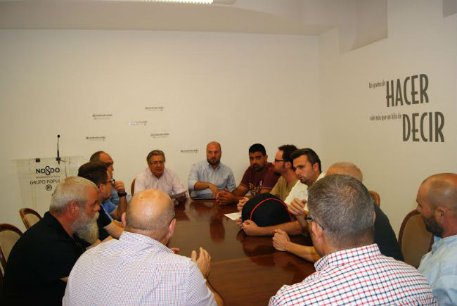 zoido-reunion-trabajadore-zonas-verdes