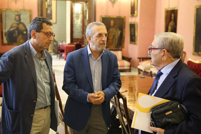 Foto-firma-convenio-Anclaje