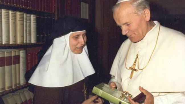 canonizacion-maria-purisima-cruz-papa-juan-pablo-ii