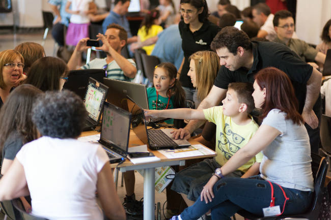codeweek-2014-adrian-yanez