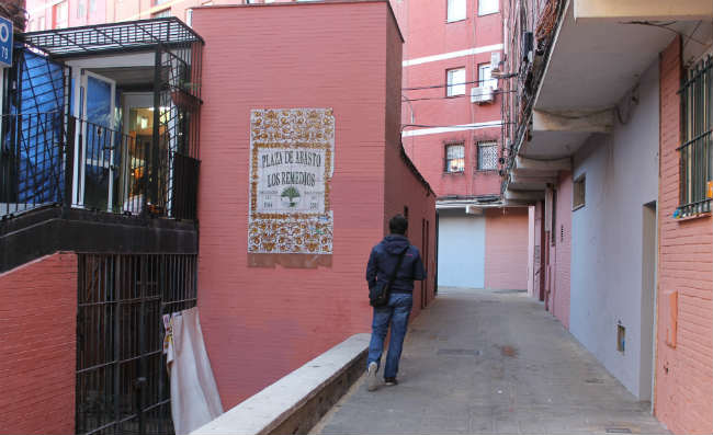 Fachada principal abastos remedios