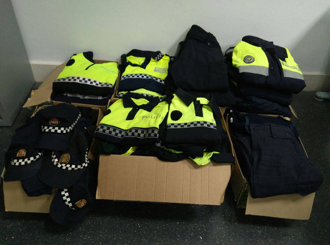 ropa-donada-a-policia-los-palacios