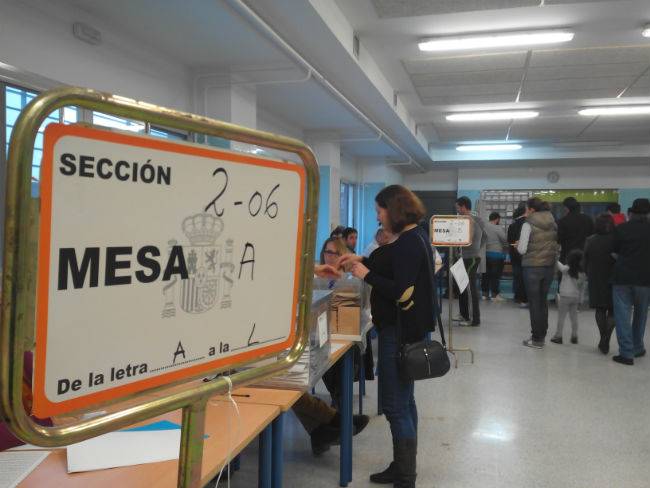 mesa-electoral-sevilla