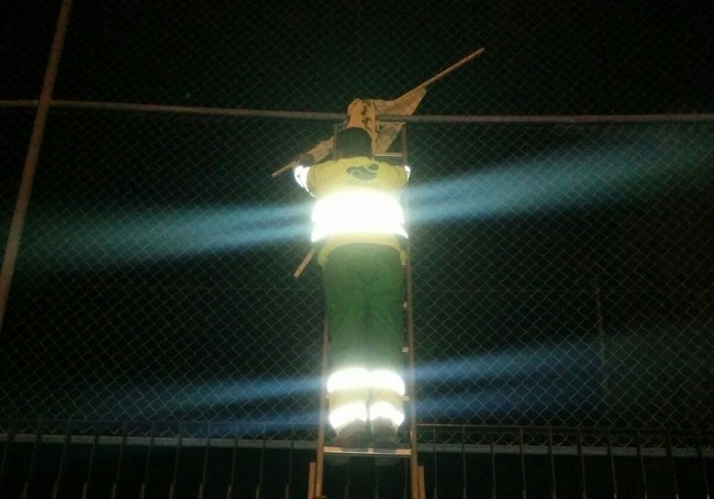 subcontrata retira pancartas