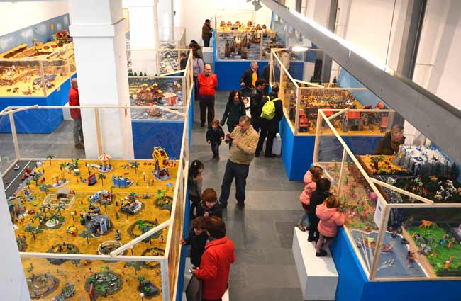 La-Expo-de-Playmobil-mas-grande-de-Andalucia-en-Tomares-cierra-con-26.000-visitas