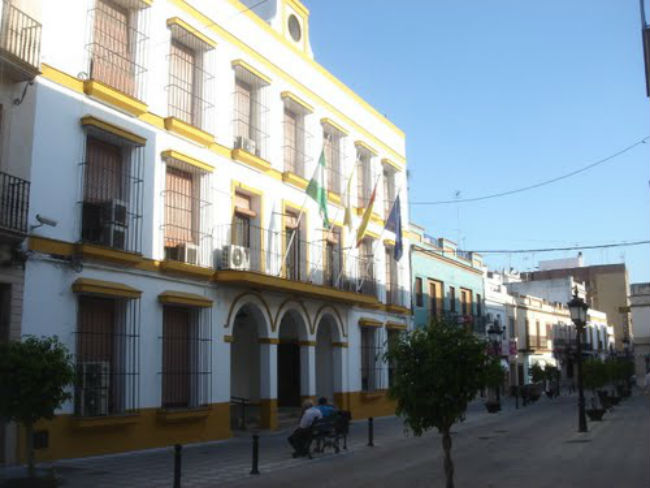 ayuntamiento-coria-del-rio