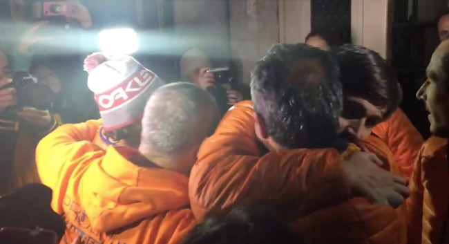 bomberos-sevillanos-liberados-grecia