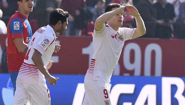 gameiro-sevilla-levante-oficial