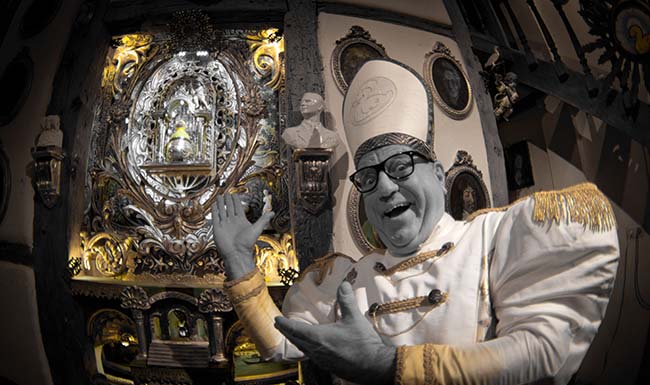 iglesia-patolica-leo-bassio