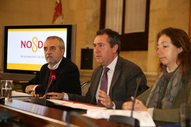 espadas-clausulas-sociales