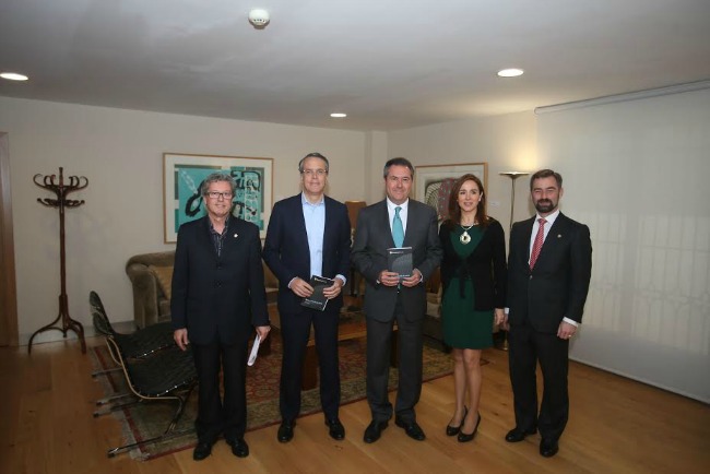 consistorio-singularity