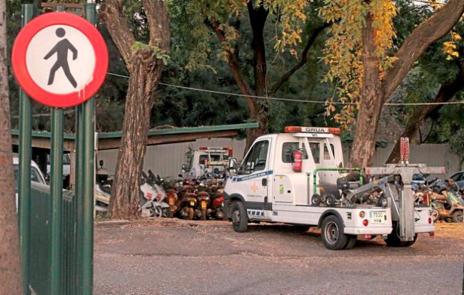 deposito-coche-parque