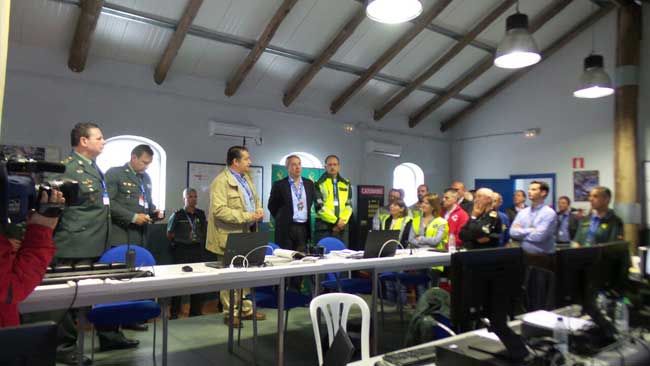 Sanz en su visita al dispositivo especial de seguridad del Gran Premio de Jerez