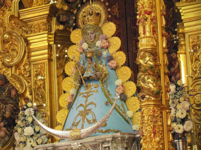 virgen-rocio-hermandad-matriz-almonte