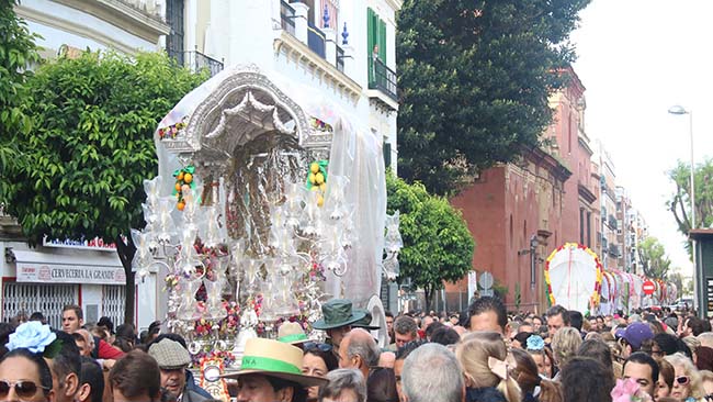 carreta-rocio-triana01-francisgonzalez