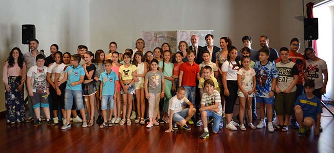 presenta-bienal-escuela