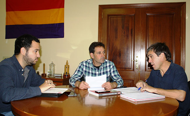 rojas-trabajadores-acisa