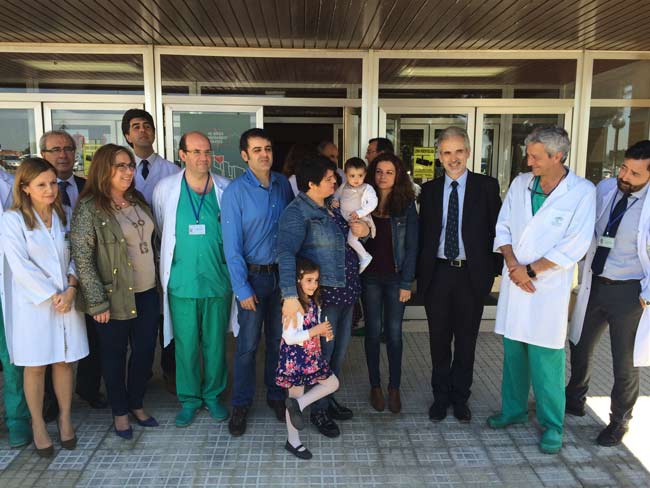 trasplante-hepatico-foto-familia