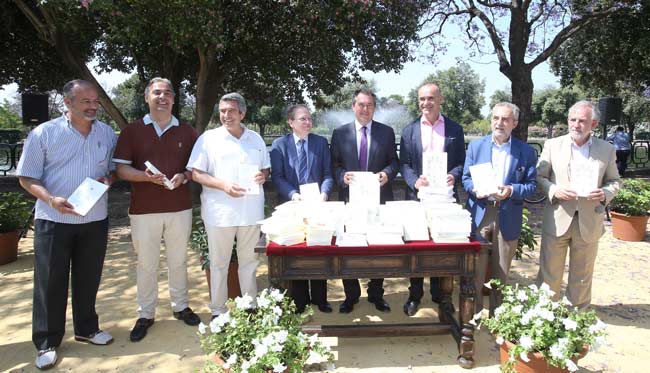 libros-en-parque-amate