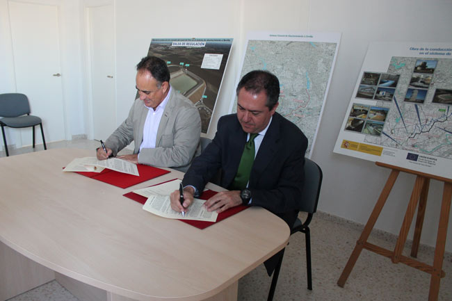 firma-convenio-con-CHG