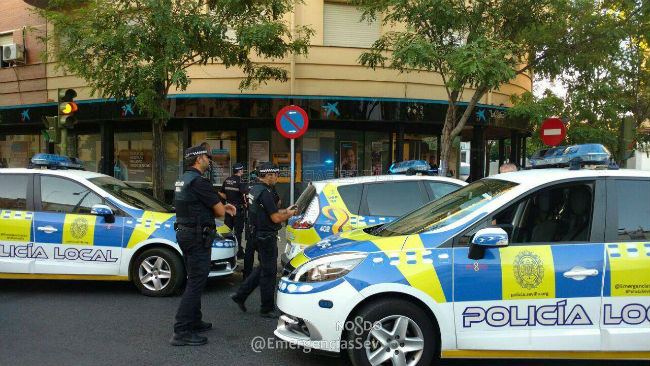 policia-local-banco-intento-atraco