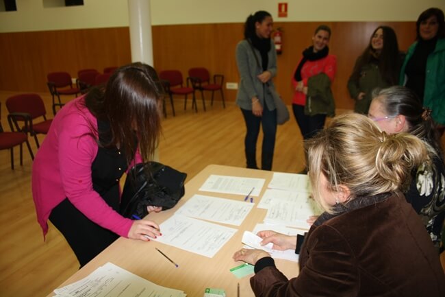 entrega-becas-transporte-san-juan