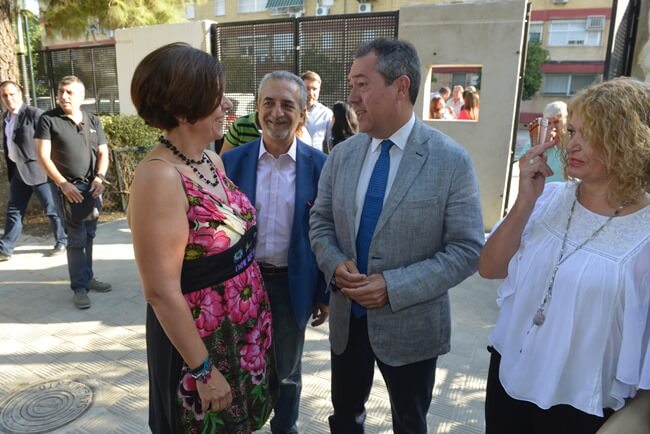 alcalde-colegio-emilio-prados-visita