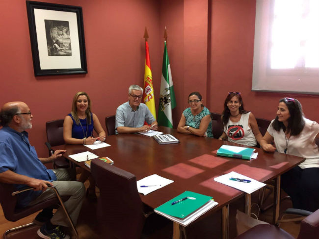 ana-isabel-jimenez-representantes-plataforma-contra-incineradora