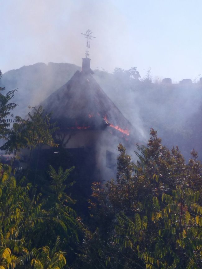 incendio-tras-casa-ibarra-alcala