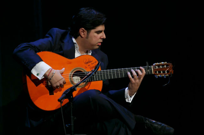 manuel-valencia-guitarra