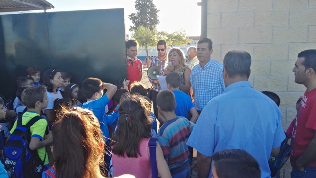 protesta-colegio-pilas