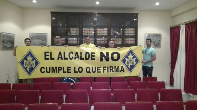 protesta-pleno-coria