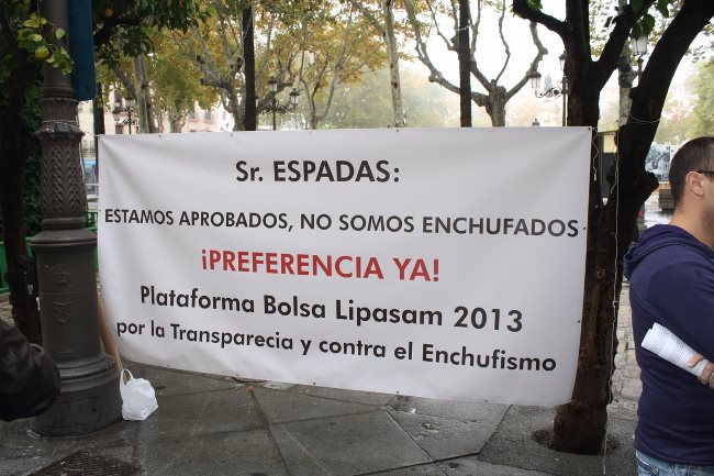 cartel-sevilla-lipasam-iu