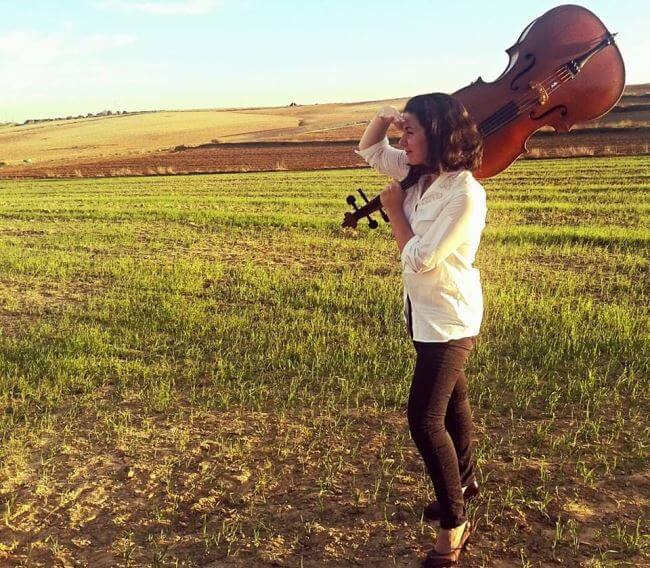 violonchelo-otros-animales-musica-cultura