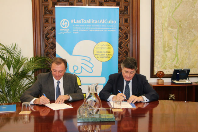 Firma Convenio Colegio Farmacia 3