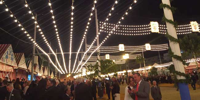 feria-casetas-calle-sabado-alumbrao