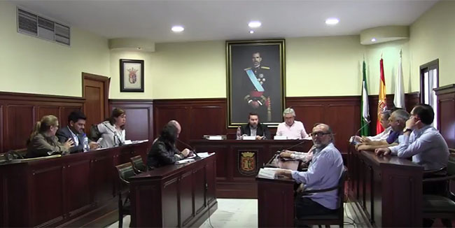 pleno-ayto-espartinas-abril