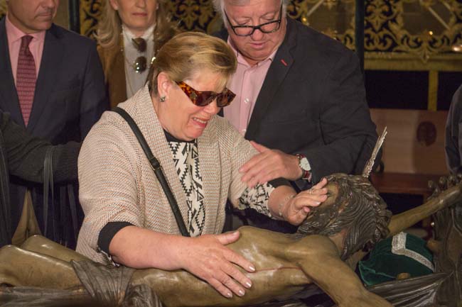 Uno de los momentos emotivos vividos durante el acto/ Pablo López