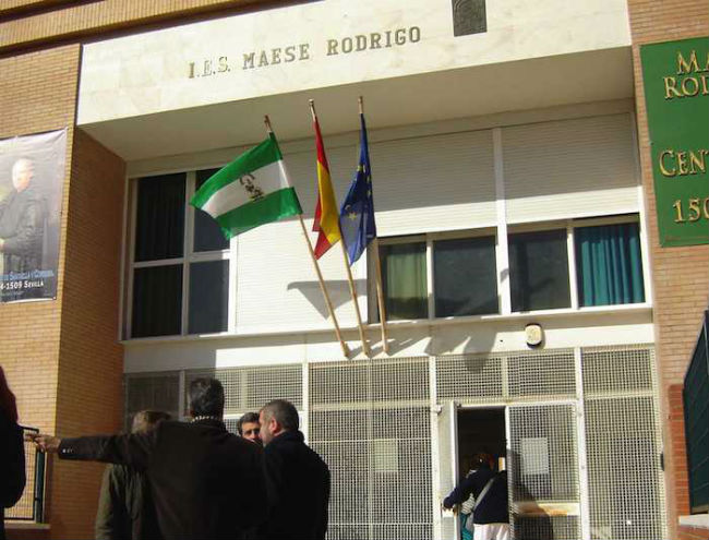 ies maese rodrigo-carmona 650