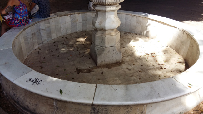 plaza-de-la-encarnacion-fuente