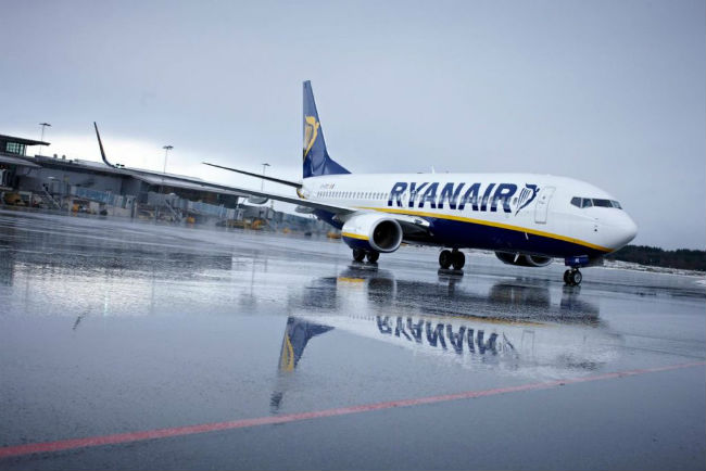 ryanair-aircraft-3-1-1024x683